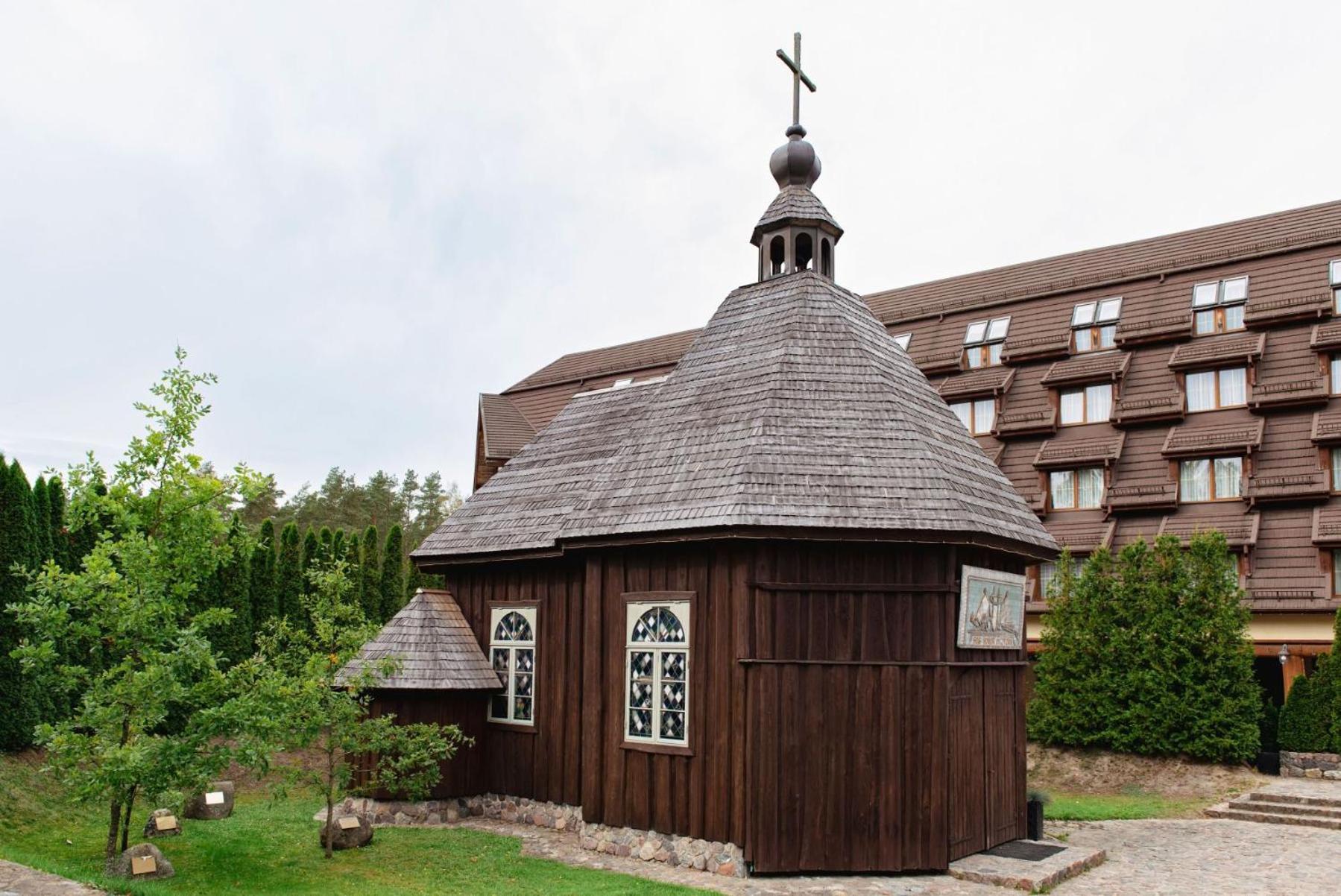 Hotel Szymbark Szymbark  Buitenkant foto
